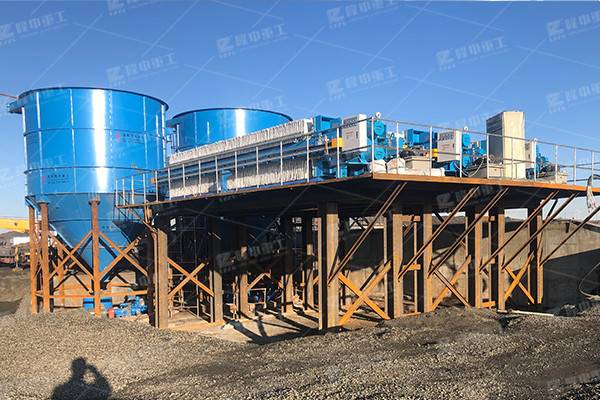 污泥處理用什么設(shè)備？帶式壓濾機(jī)可以嗎？