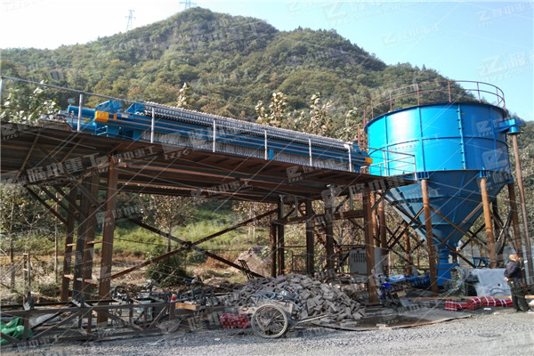 污泥壓濾機(jī)的運(yùn)行效率上不去怎么辦？有沒有好的解決辦法？